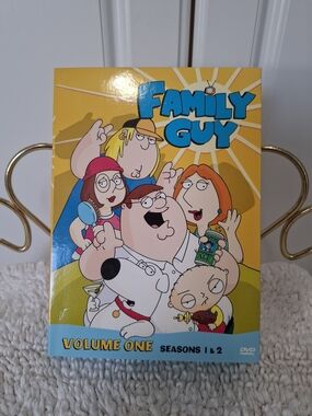 Family Guy: Volume One (Seasons 1 & 2) - Yellow DVD Set
